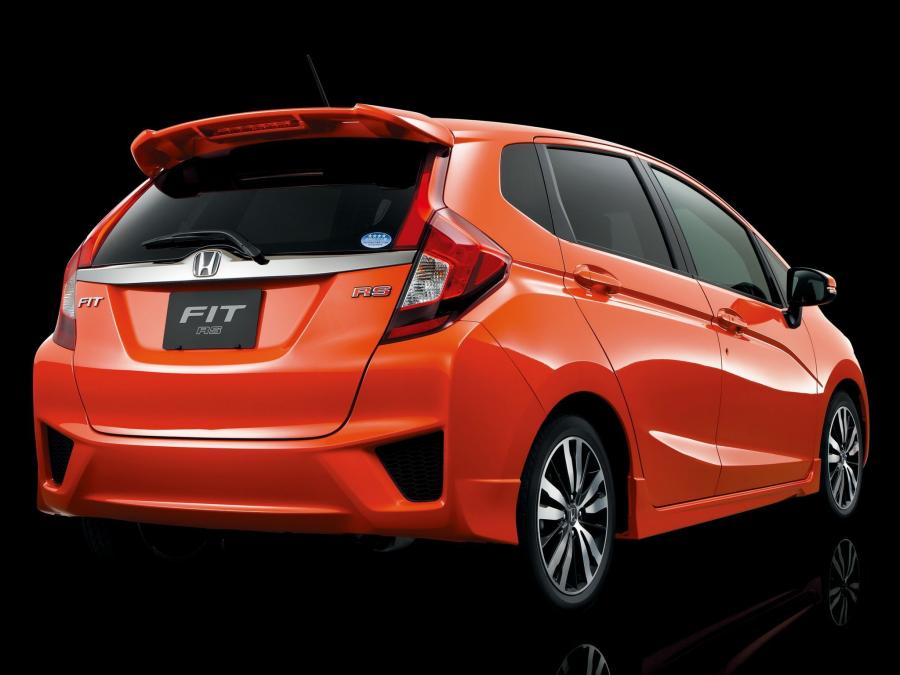  Honda Fit RS 2013 года  (фото 2 из 2)